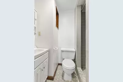 212 E 88th Street #5B, New York, NY 10128 - Photo 3