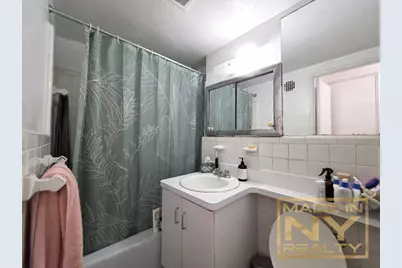 327 W 30th Street #4C, New York City, NY 10001 - Photo 3