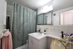 327 W 30th St, New York City, NY 10001 - Photo 3