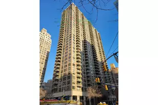 301 E 79th St, New York City, NY 10075 - Photo 11