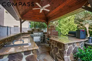 5 Nicolosi Dr, New York City, NY 10312 - Photo 61