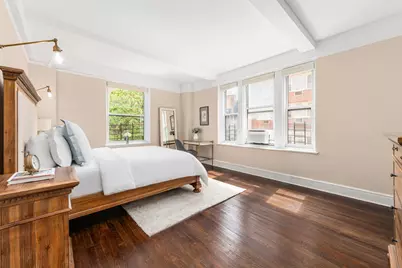320 E 72nd Street #6A, New York City, NY 10021 - Photo 9