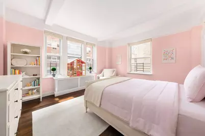 320 E 72nd Street #6A, New York City, NY 10021 - Photo 11