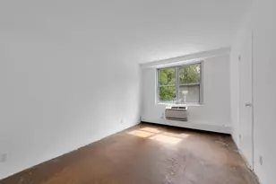 303 W 66th St, New York, NY 10023 - Photo 7