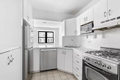 320 E 54th Street #6C, New York, NY 10022 - Photo 5