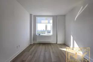 62-11 108th St, New York City, NY 11375 - Photo 3