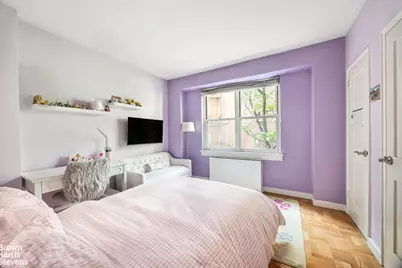 200 E End Avenue #3M, New York City, NY 10128 - Photo 7