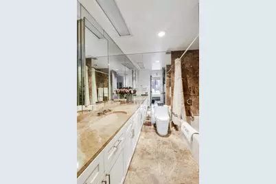 641 Fifth Avenue #29C, New York City, NY 10022 - Photo 7