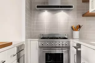 205 West End Ave, New York City, NY 10023 - Photo 15