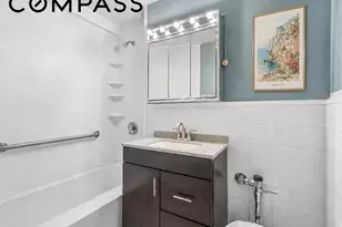 303 Beverley Rd, Brooklyn, NY 11218 - Photo 11