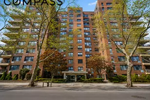 303 Beverley Rd, Brooklyn, NY 11218 - Photo 21
