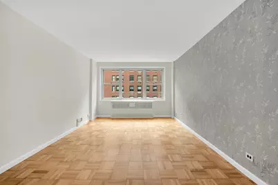 535 E 86th Street #10B, New York, NY 10028 - Photo 15