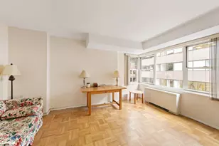 136 E 56th St, New York City, NY 10022 - Photo 3
