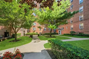5650 Netherland Ave, New York City, NY 10471 - Photo 21
