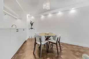 415 E 37th St, New York City, NY 10016 - Photo 5