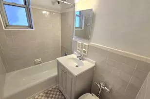 1475 Thieriot Ave, New York City, NY 10460 - Photo 13