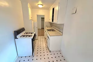 1475 Thieriot Ave, New York City, NY 10460 - Photo 11