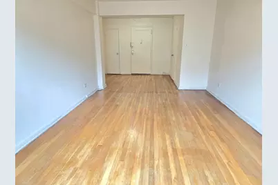 1475 Thieriot Avenue #4J, New York City, NY 10460 - Photo 3