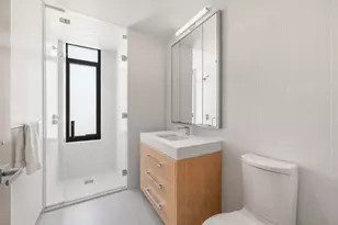 212 W 95th St, New York, NY 10025 - Photo 9
