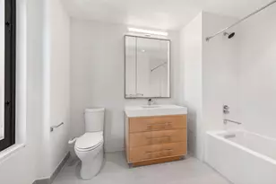 212 W 95th St, New York, NY 10025 - Photo 11