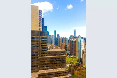 212 E 47th Street #32B, New York, NY 10017 - Photo 3