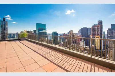 212 E 47th Street #32B, New York, NY 10017 - Photo 7