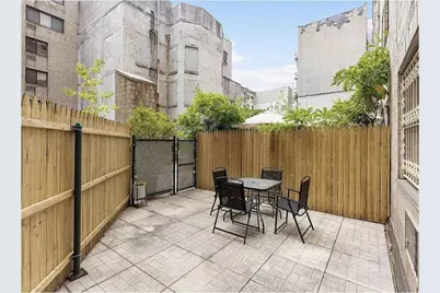 85 8th Avenue #1A, New York City, NY 10011 - Photo 5