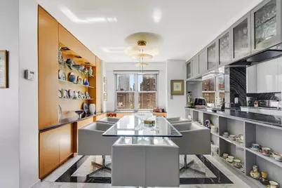 360 E 72nd Street #B1409, New York City, NY 10021 - Photo 3