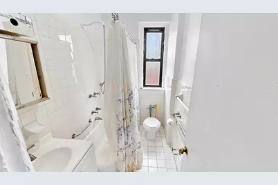 1802 Ocean Parkway #D14, Brooklyn, NY 11223 - Photo 7