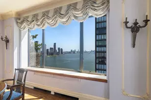1 Beekman Pl, New York City, NY 10022 - Photo 11