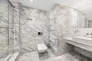 160 Central Park S, New York, NY 10019 - Photo 11