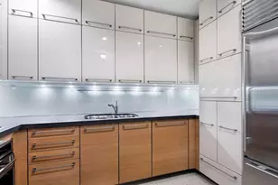 151 E 58th St, New York City, NY 10022 - Photo 3