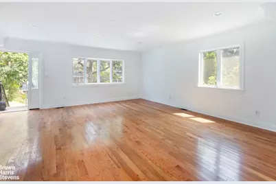 5637 Delafield Avenue, New York City, NY 10471 - Photo 5