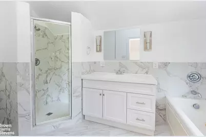 5637 Delafield Avenue, New York City, NY 10471 - Photo 15