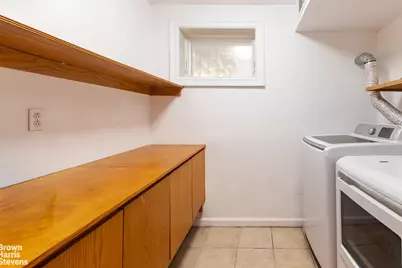 5637 Delafield Avenue, New York City, NY 10471 - Photo 21