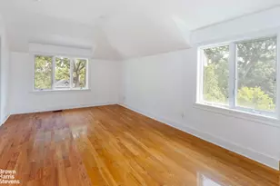 5637 Delafield Ave, New York City, NY 10471 - Photo 13