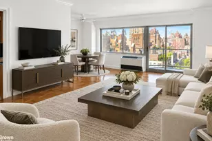 300 E 74th St, New York City, NY 10021 - Photo 3