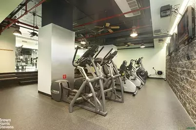300 E 74th Street #17E, New York City, NY 10021 - Photo 17