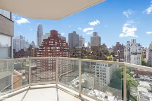 300 E 74th St, New York City, NY 10021 - Photo 15