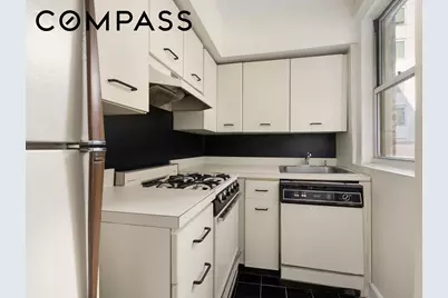 333 E 43rd Street #109, New York, NY 10017 - Photo 7