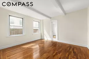 333 E 43rd St, New York City, NY 10017 - Photo 3