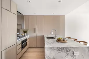 111 W 56th St, New York City, NY 10019 - Photo 7