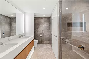 111 W 56th St, New York City, NY 10019 - Photo 11