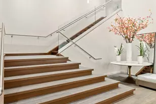 111 W 56th St, New York City, NY 10019 - Photo 9