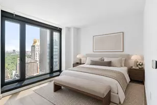 111 W 56th St, New York City, NY 10019 - Photo 9