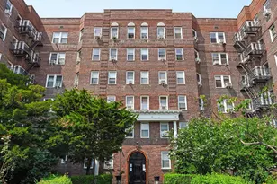 140 E 2nd St, New York City, NY 11218 - Photo 9