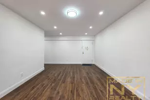 134-05 Dahlia Ave, New York City, NY 11355 - Photo 5