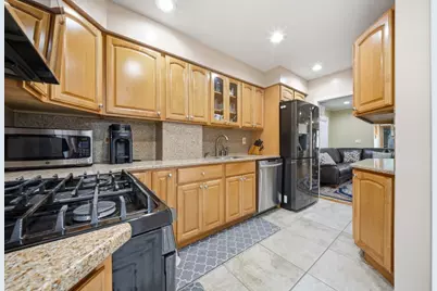 87-77 254th Street, New York City, NY 11426 - Photo 9