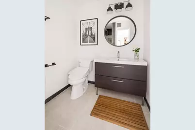 14-38 31st Road #1, Astoria, NY 11106 - Photo 5