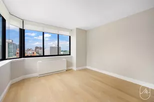 345 E 94th St, New York City, NY 10128 - Photo 5